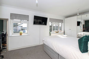 Photo 8- click for photo gallery